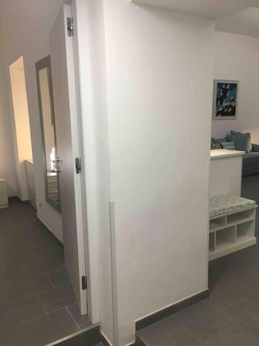 Beautiful Apartment Next To Piazza Di Spagna Рим Екстер'єр фото
